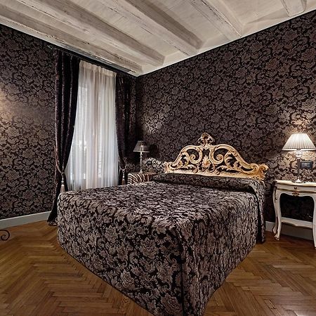 ヴェネツィア B＆B ブルーム セティッモ シエロ Bed & Breakfast エクステリア 写真